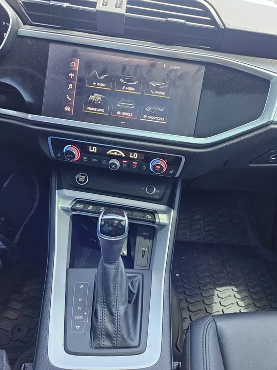 2021 Audi F3 Q3 - Image 10 of 13