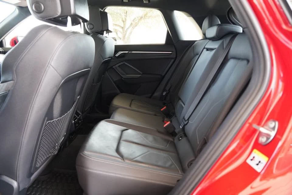 2021 Audi F3 Q3 - Image 11 of 12