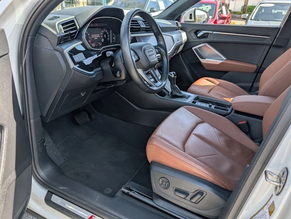 2021 Audi F3 Q3 - Image 11 of 21