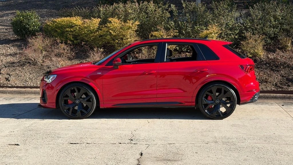 2021 Audi F3 Q3 - Image 9 of 21