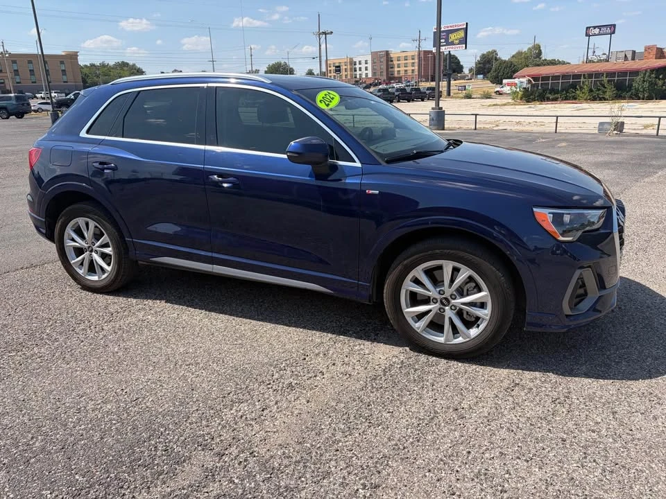 2021 Audi F3 Q3 - Image 3 of 11