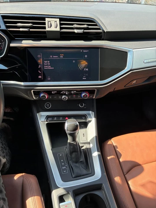2021 Audi F3 Q3 - Image 6 of 7