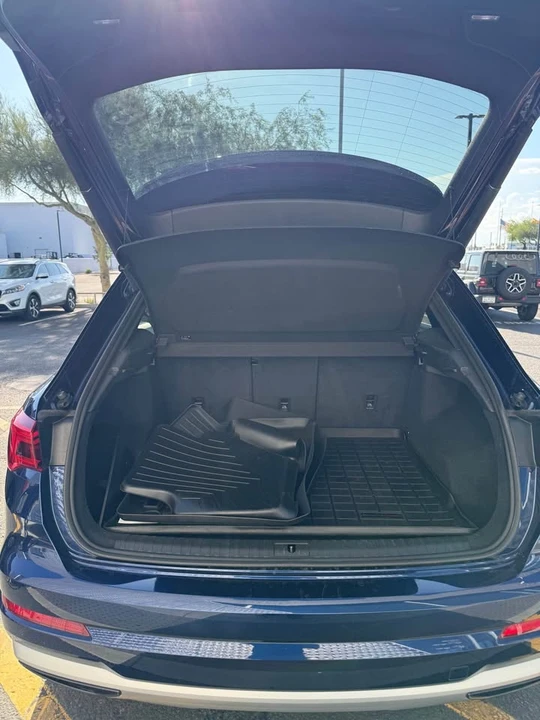 2021 Audi F3 Q3 - Image 10 of 14