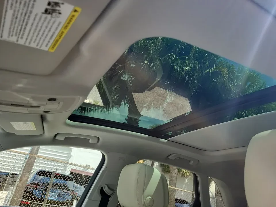 2021 Audi F3 Q3 - Image 4 of 9