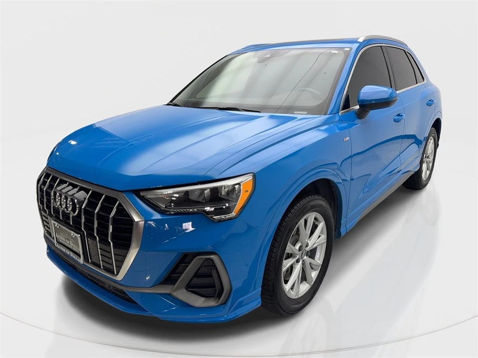 2021 Audi F3 Q3 - Image 2 of 12