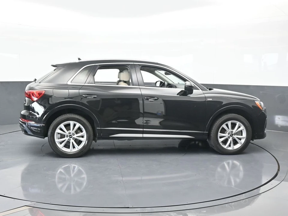 2021 Audi F3 Q3 - Image 7 of 12