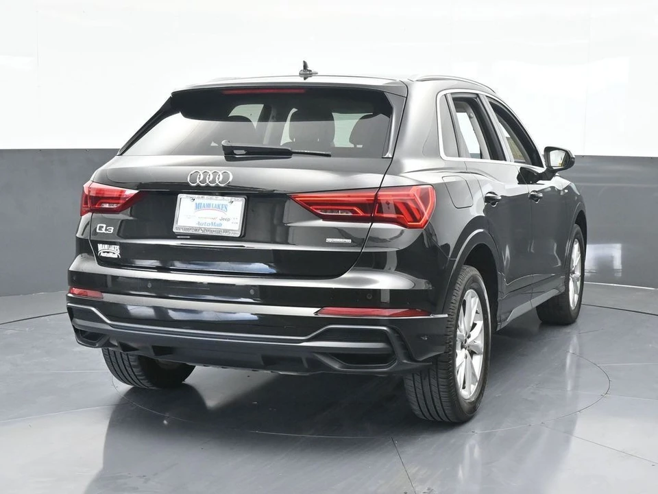 2021 Audi F3 Q3 - Image 5 of 12