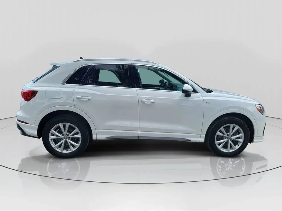 2021 Audi F3 Q3 - Image 7 of 20