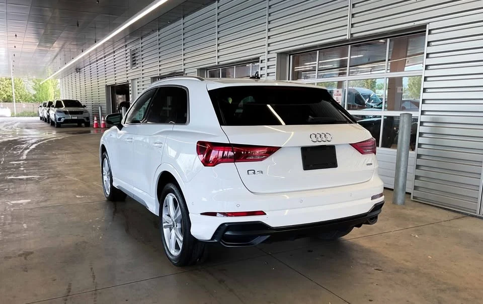 2021 Audi F3 Q3 - Image 5 of 20