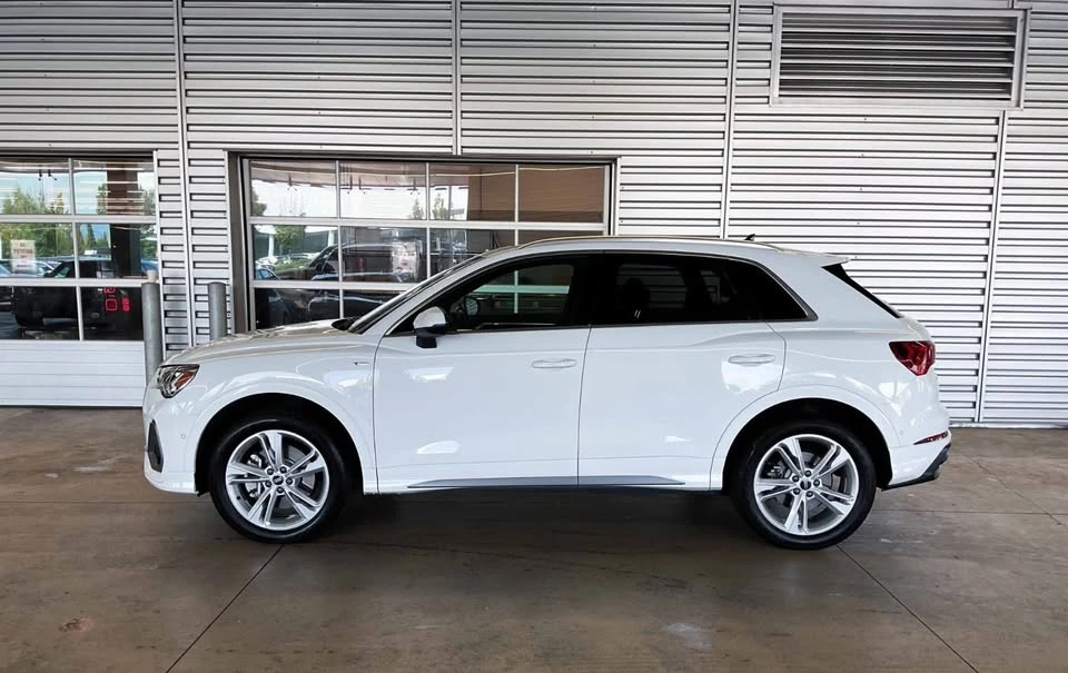 2021 Audi F3 Q3 - Image 4 of 20