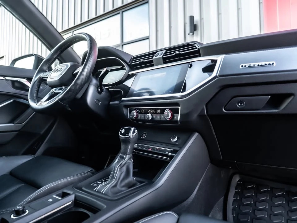 2021 Audi F3 Q3 - Image 15 of 20