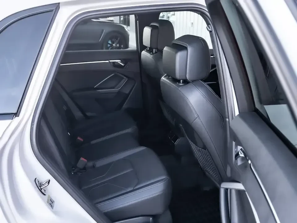 2021 Audi F3 Q3 - Image 10 of 20