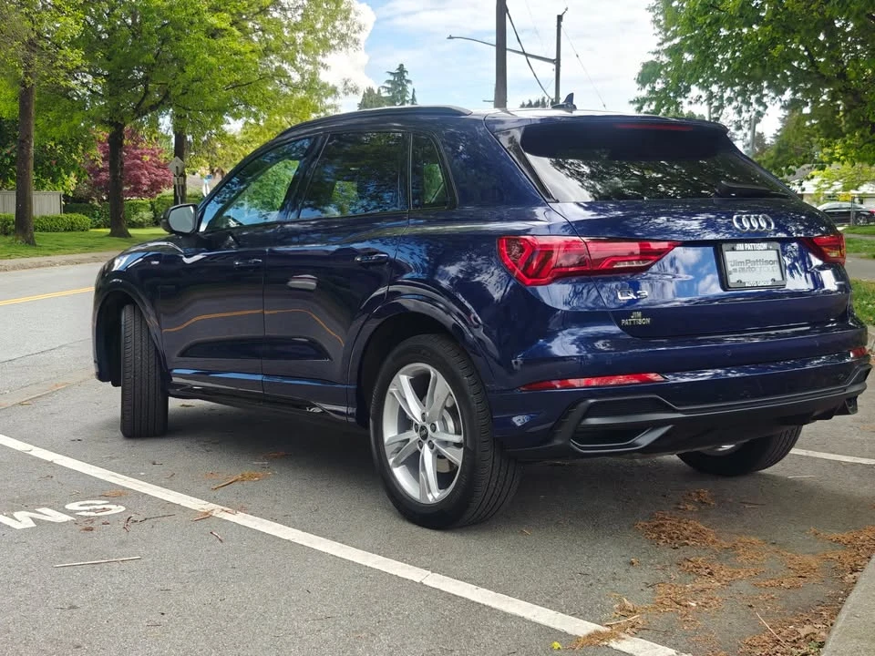 2021 Audi F3 Q3 - Image 3 of 13