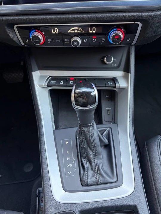 2021 Audi F3 Q3 - Image 15 of 19