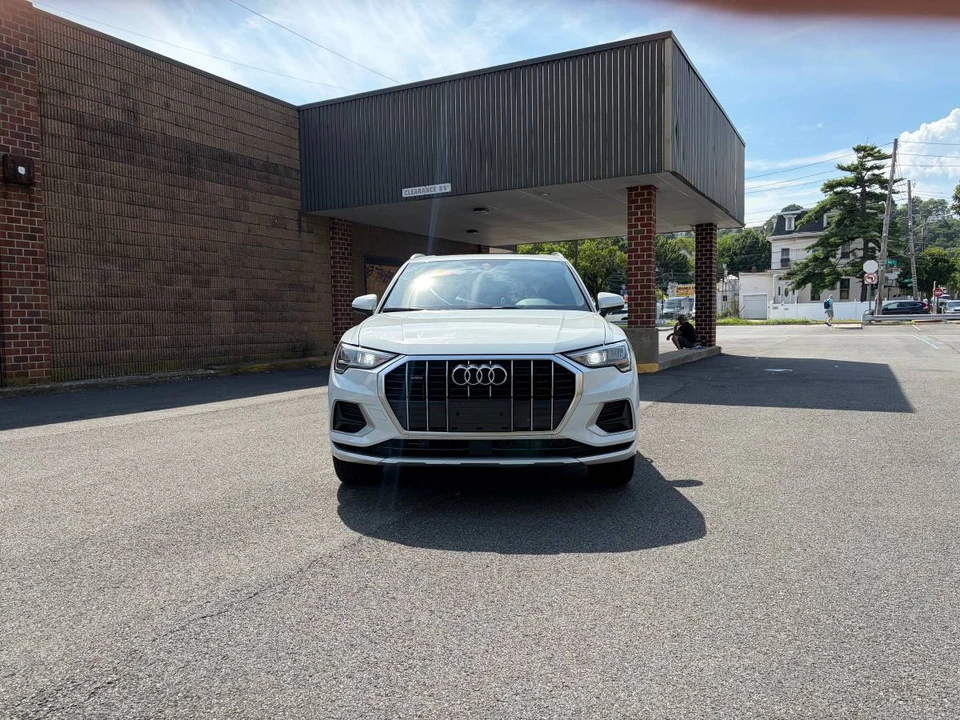 2021 Audi F3 Q3 - Image 4 of 19