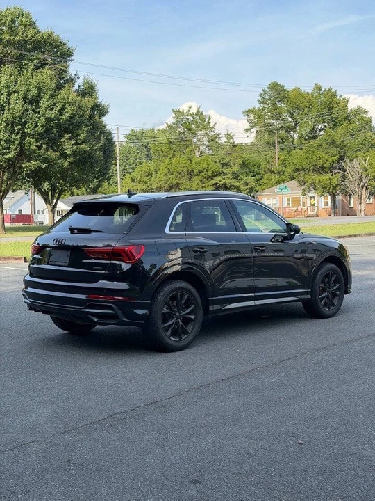 2021 Audi F3 Q3 - Image 4 of 17