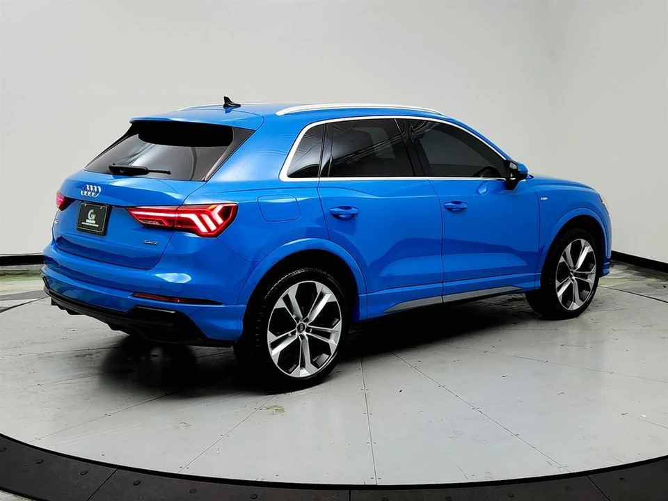2021 Audi F3 Q3 - Image 5 of 12