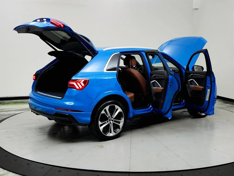 2021 Audi F3 Q3 - Image 11 of 12