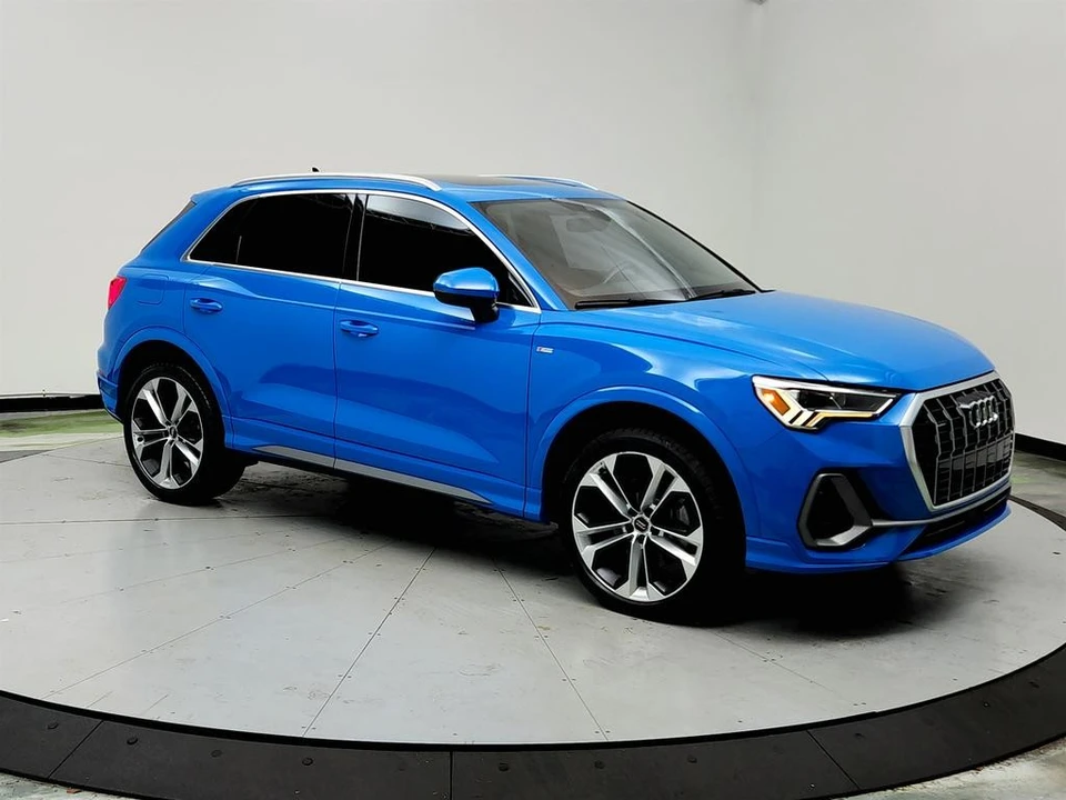 2021 Audi F3 Q3 - Image 3 of 12