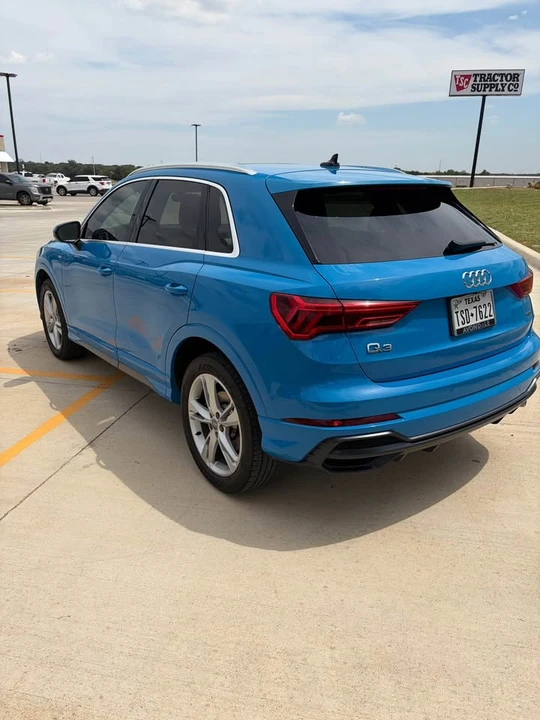 2021 Audi F3 Q3 - Image 3 of 8