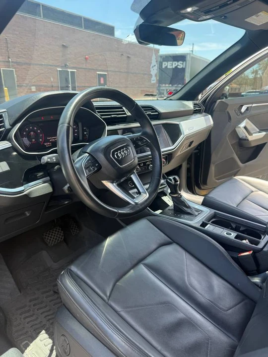 2021 Audi F3 Q3 - Image 2 of 9