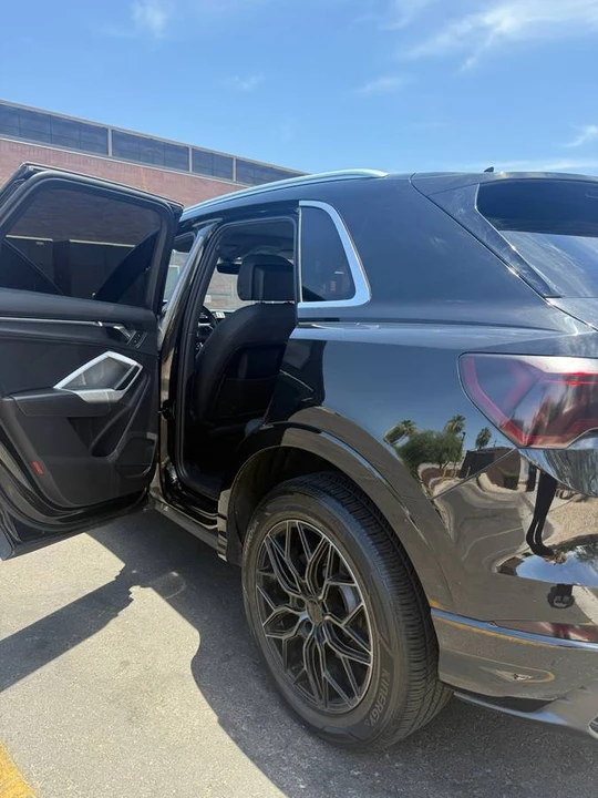 2021 Audi F3 Q3 - Image 3 of 9