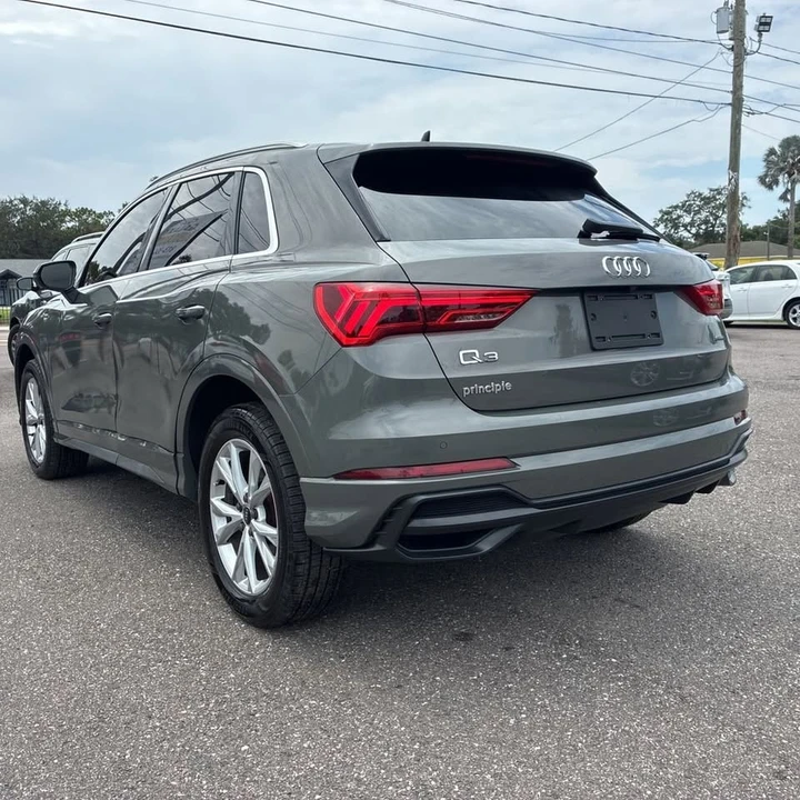 2021 Audi F3 Q3 - Image 3 of 20