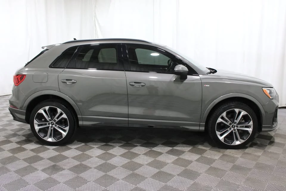 2021 Audi F3 Q3 - Image 8 of 19