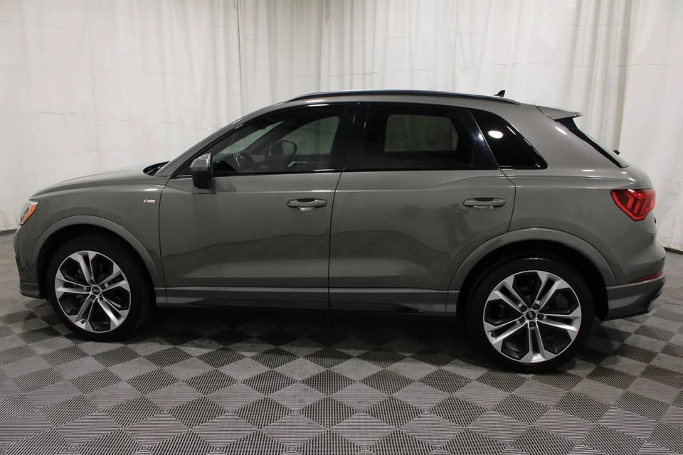 2021 Audi F3 Q3 - Image 3 of 19