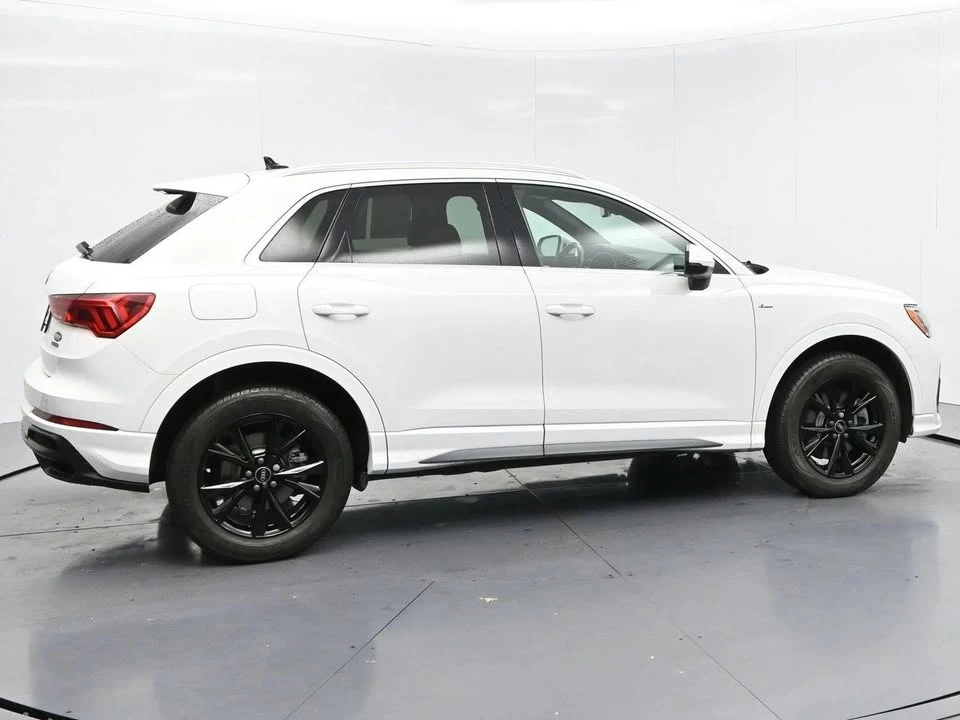 2021 Audi F3 Q3 - Image 6 of 15