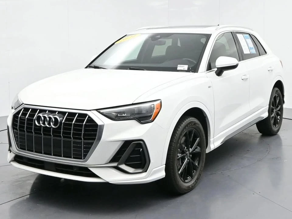 2021 Audi F3 Q3 - Image 2 of 15