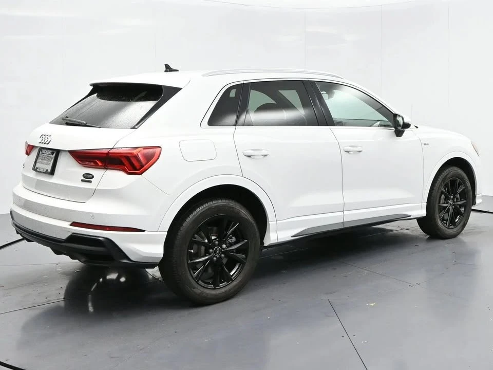 2021 Audi F3 Q3 - Image 5 of 15