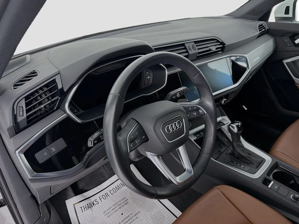 2021 Audi F3 Q3 - Image 9 of 12
