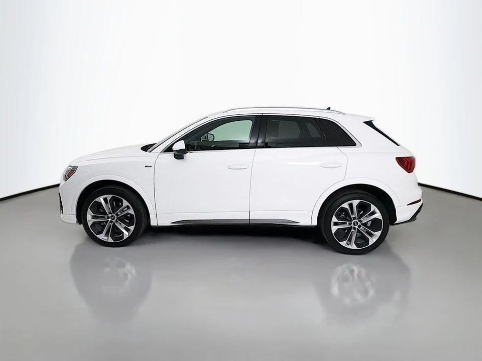 2021 Audi F3 Q3 - Image 4 of 12
