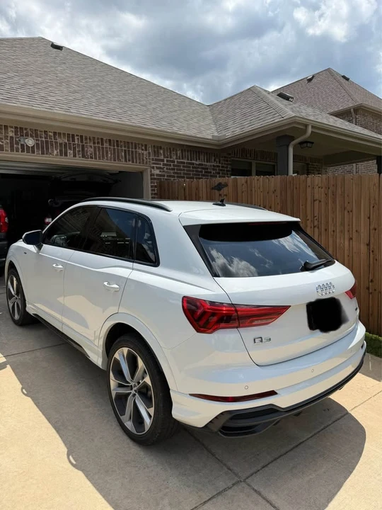 2021 Audi F3 Q3 - Image 3 of 17