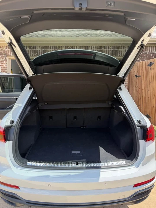 2021 Audi F3 Q3 - Image 9 of 17