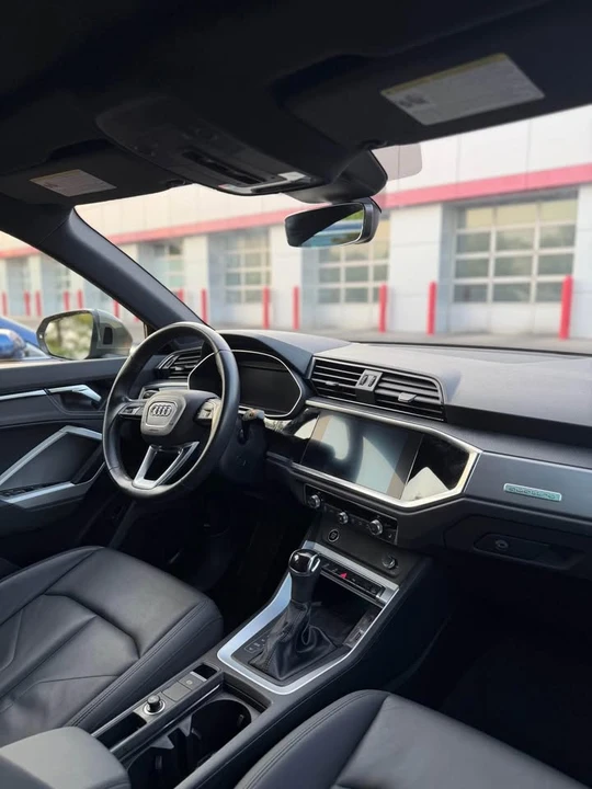 2021 Audi F3 Q3 - Image 8 of 9