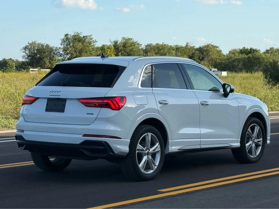 2021 Audi F3 Q3 - Image 8 of 19