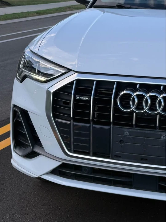 2021 Audi F3 Q3 - Image 3 of 19