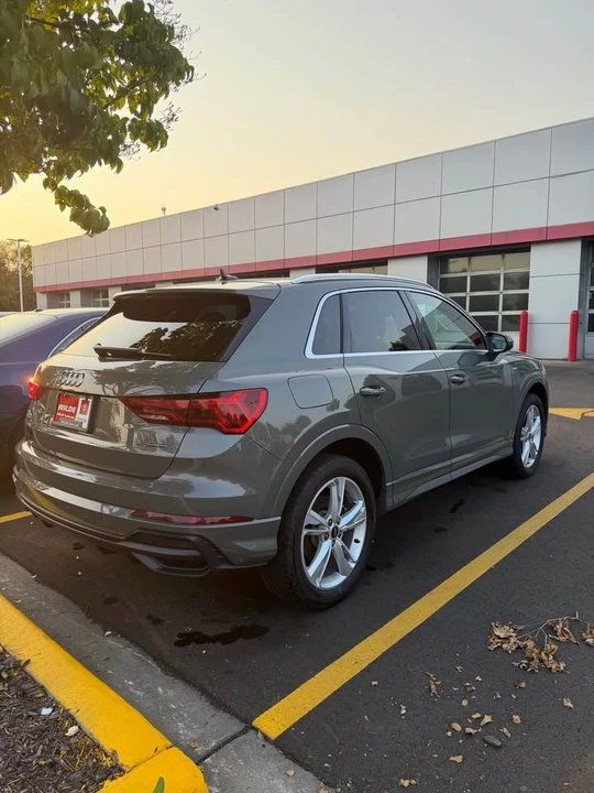 2021 Audi F3 Q3 - Image 4 of 9
