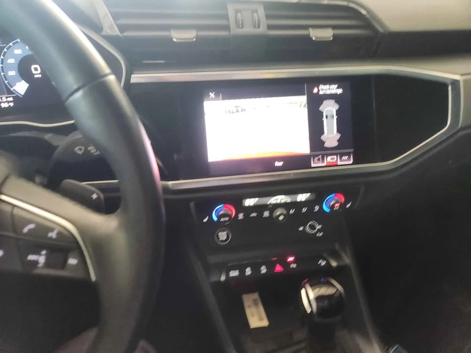 2021 Audi F3 Q3 - Image 10 of 11