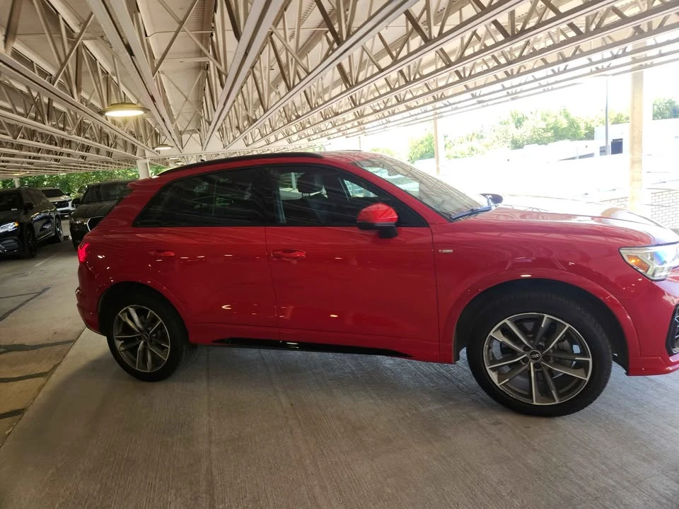 2021 Audi F3 Q3 - Image 4 of 11