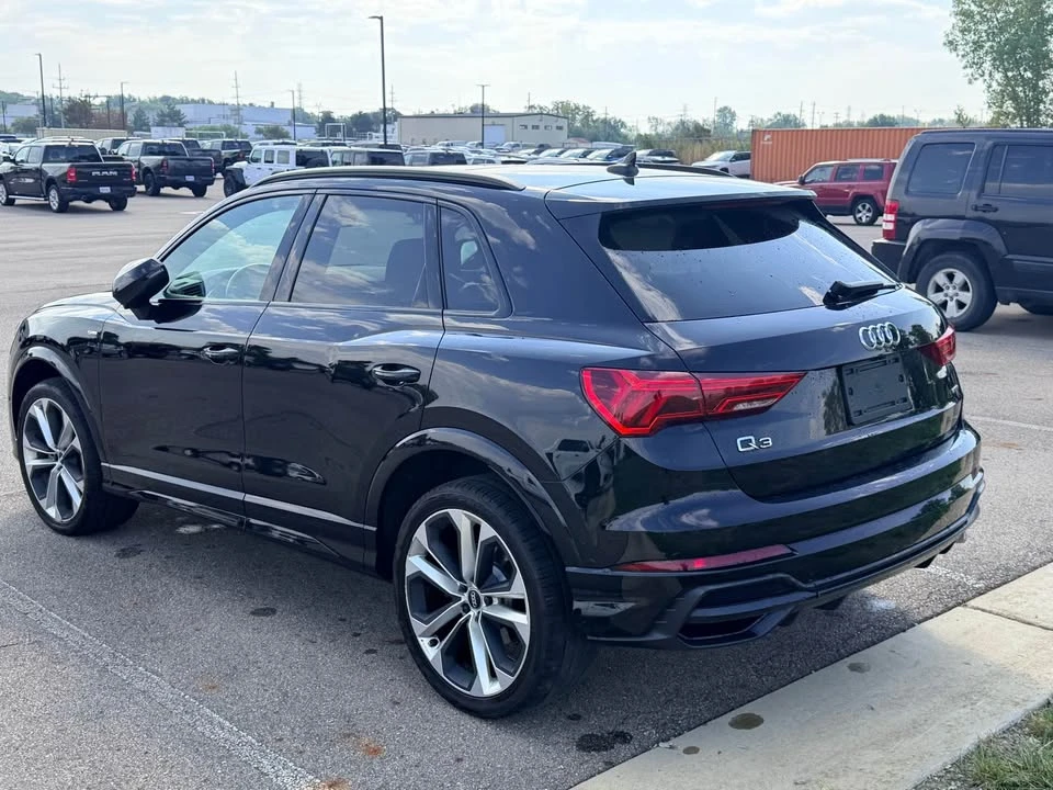 2021 Audi F3 Q3 - Image 3 of 6