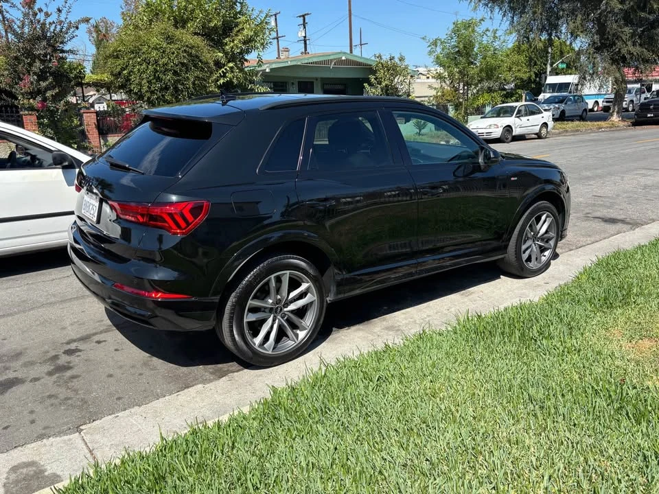 2021 Audi F3 Q3 - Image 4 of 12