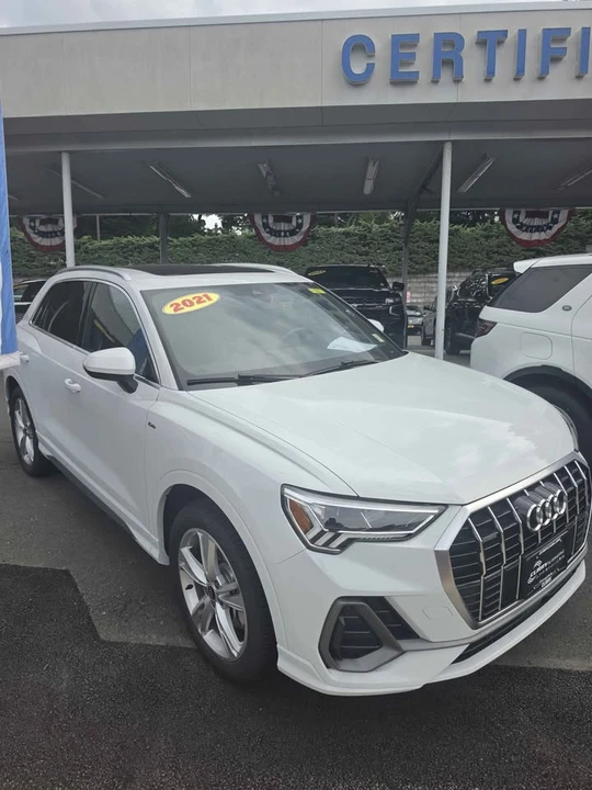 2021 Audi F3 Q3 - Image 2 of 11