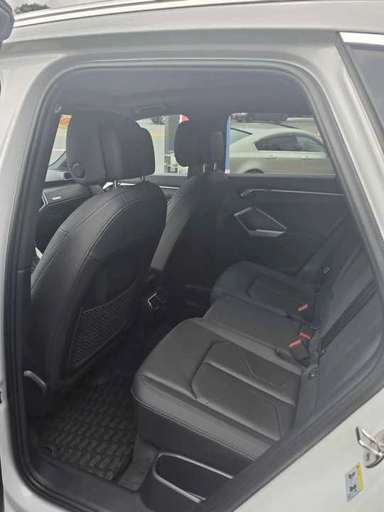 2021 Audi F3 Q3 - Image 9 of 11