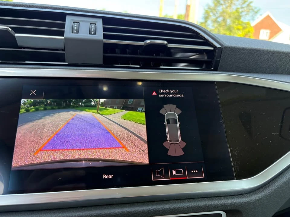 2021 Audi F3 Q3 - Image 11 of 14