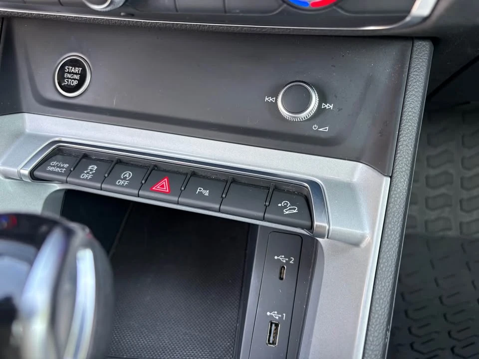 2021 Audi F3 Q3 - Image 9 of 14