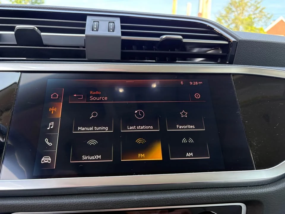 2021 Audi F3 Q3 - Image 12 of 14