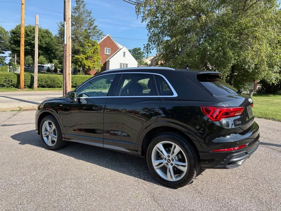 2021 Audi F3 Q3 - Image 3 of 14